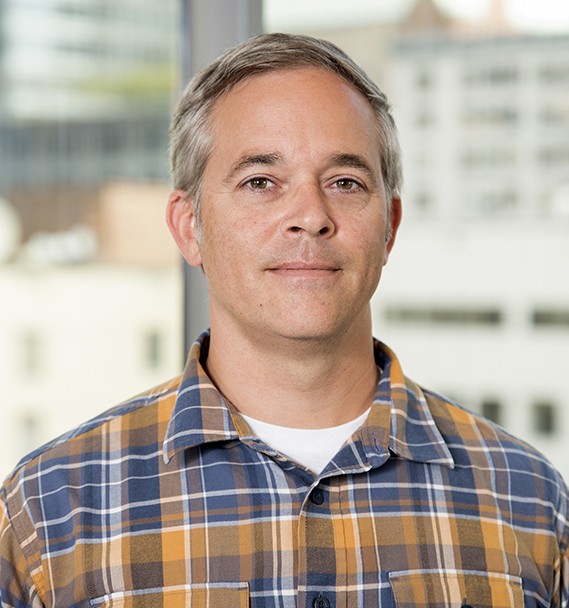 Stefan Wodzicki's headshot
