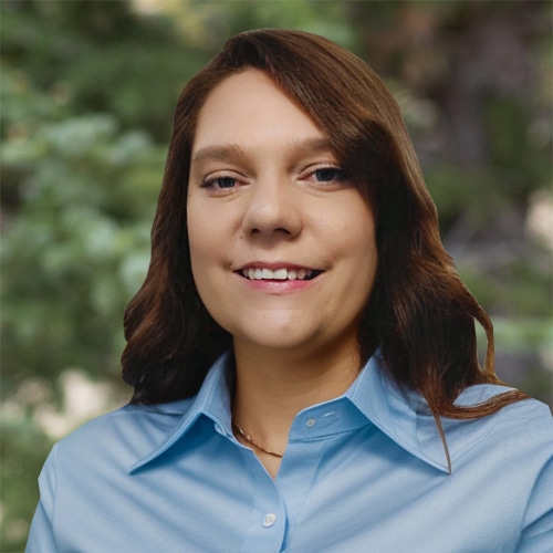 Amanda Miller's headshot