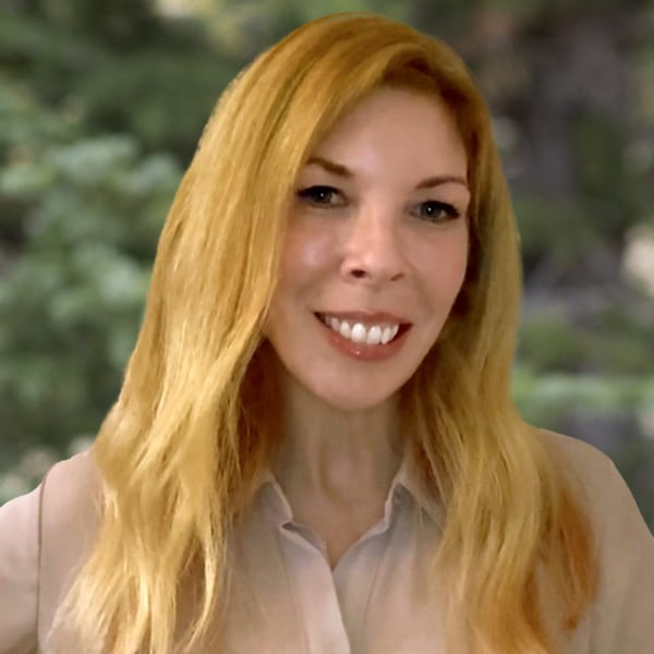 Danielle Gonsman's headshot