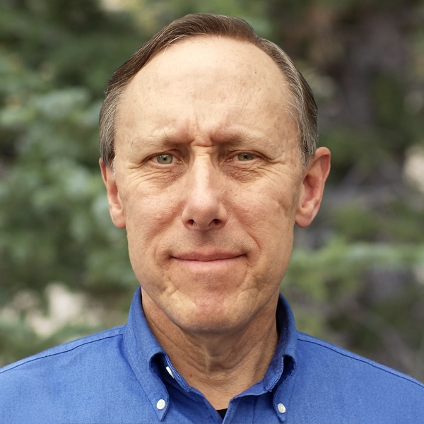 Mark Savoie's headshot