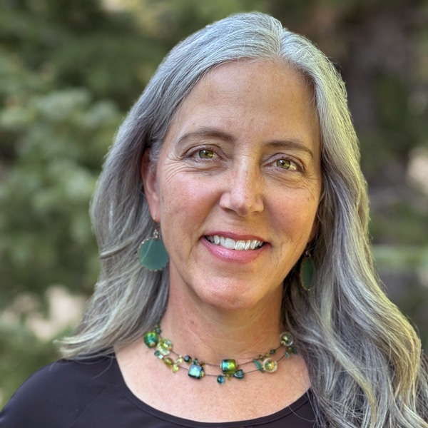 Valary K. Bloom's headshot